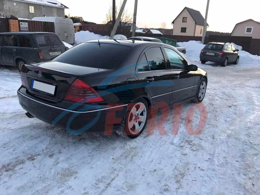 Продажа Mercedes-Benz C class 3.5 (272Hp) (272.960) RWD AT по запчастям