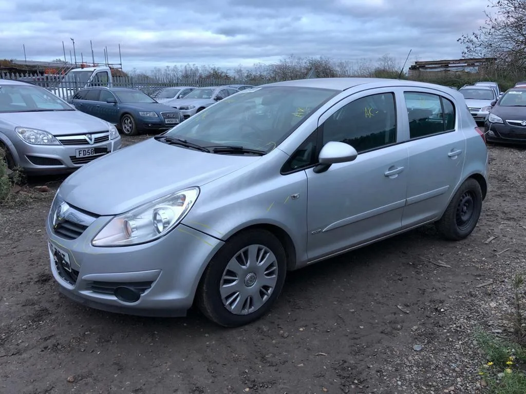 Продажа Opel Corsa 1.4 (100Hp) (A14XER) FWD AT по запчастям