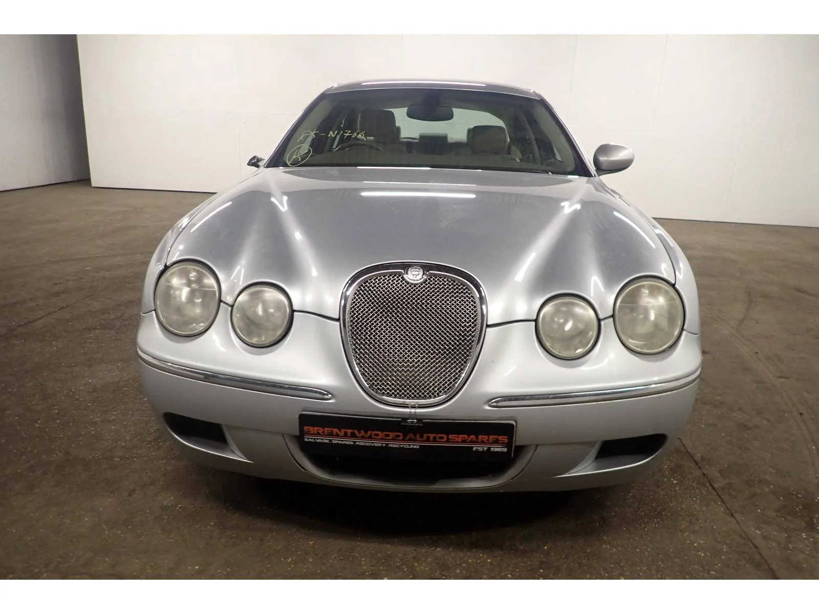 Продажа Jaguar S Type 2.7D (207Hp) (276DT (AJ-V6D)) RWD AT по запчастям