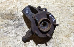 Кулак поворотный правый (BR5S-33-021) для Mazda 3 BK Седан 2003-2009