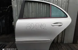 Дверь задняя левая для Mercedes-Benz E class 2003 года на фотографиях