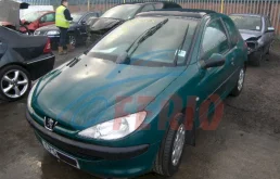 Peugeot 206 2.0D (90Hp) (DW10TD) FWD MT в разборе у Motorhog.ru: Разбор Пежо и Ситроен на Ярославке