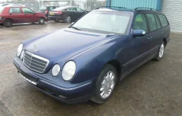 Mercedes-Benz E class 2.4 (170Hp) (112.911) RWD MT в разборе у Гранд Гараж